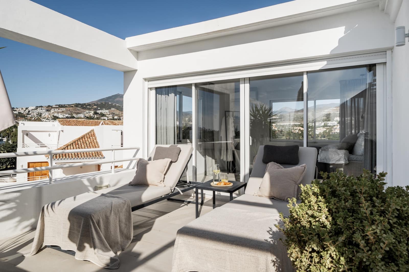 3 quarto Penthouse para venda em Marbella com piscina garagem - 1 695 000 € (Ref: 10066612)
