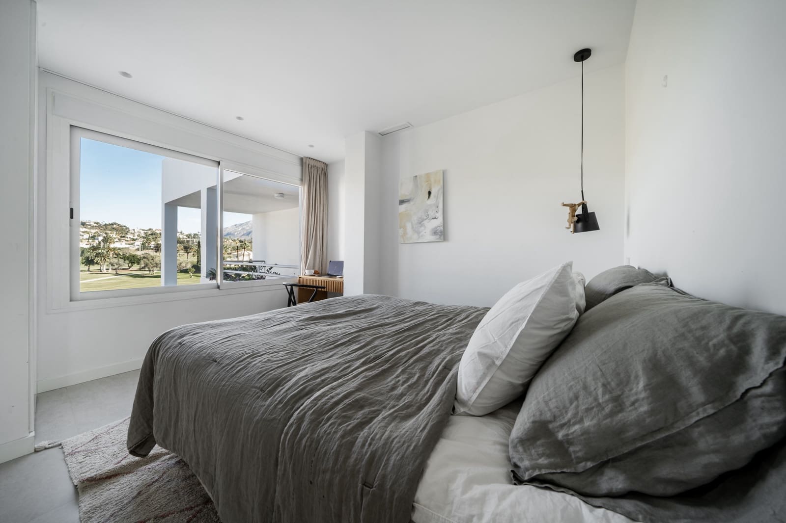 3 quarto Penthouse para venda em Marbella com piscina garagem - 1 695 000 € (Ref: 10066612)