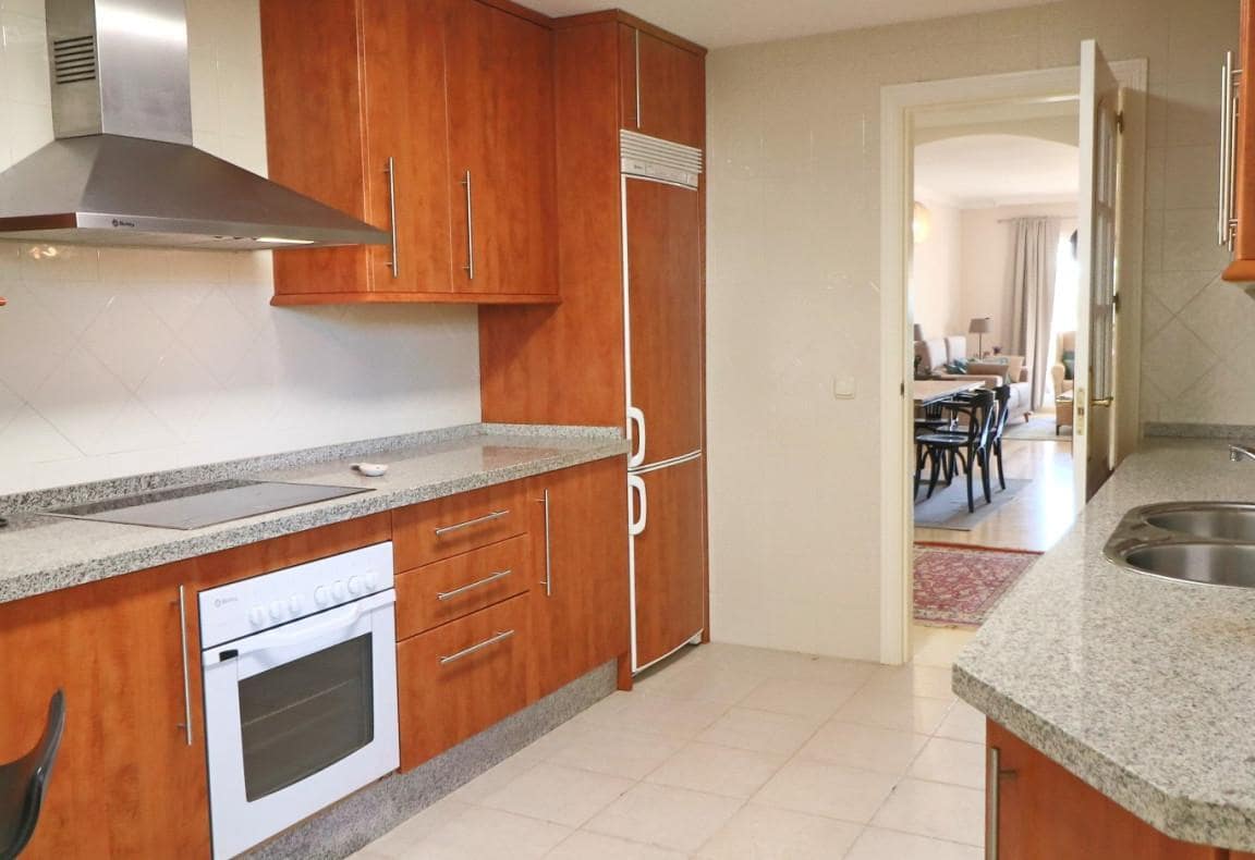 2 chambre Appartement à vendre à Marbella avec piscine garage - 315 000 € (Ref: 10066618)