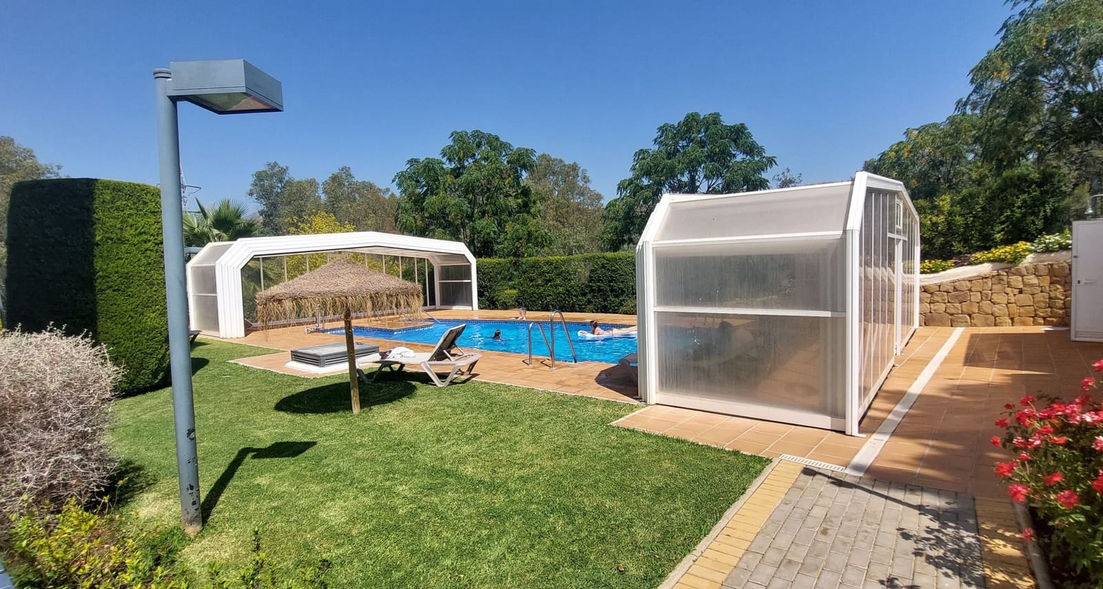 2 chambre Appartement à vendre à Marbella avec piscine garage - 315 000 € (Ref: 10066618)