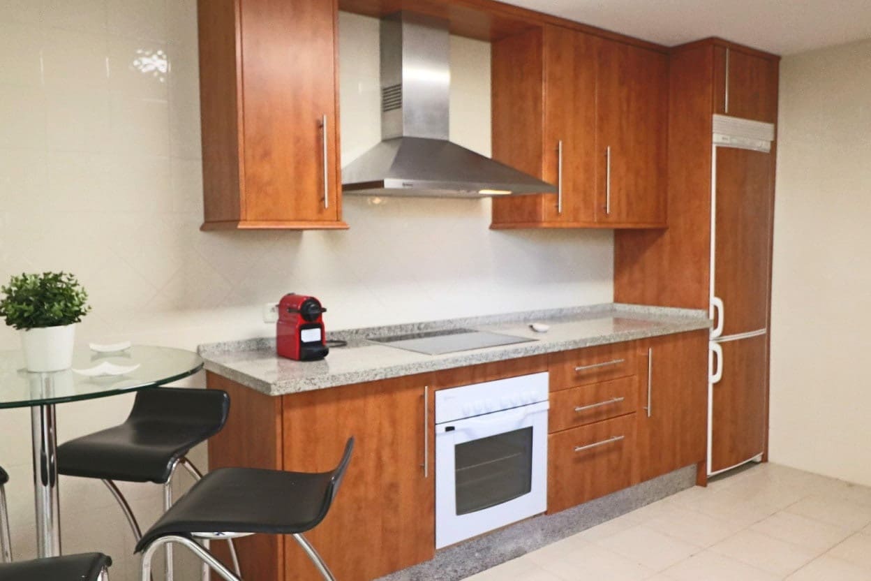 2 soveværelse Lejlighed til salg i Marbella med swimmingpool garage - € 315.000 (Ref: 10066618)