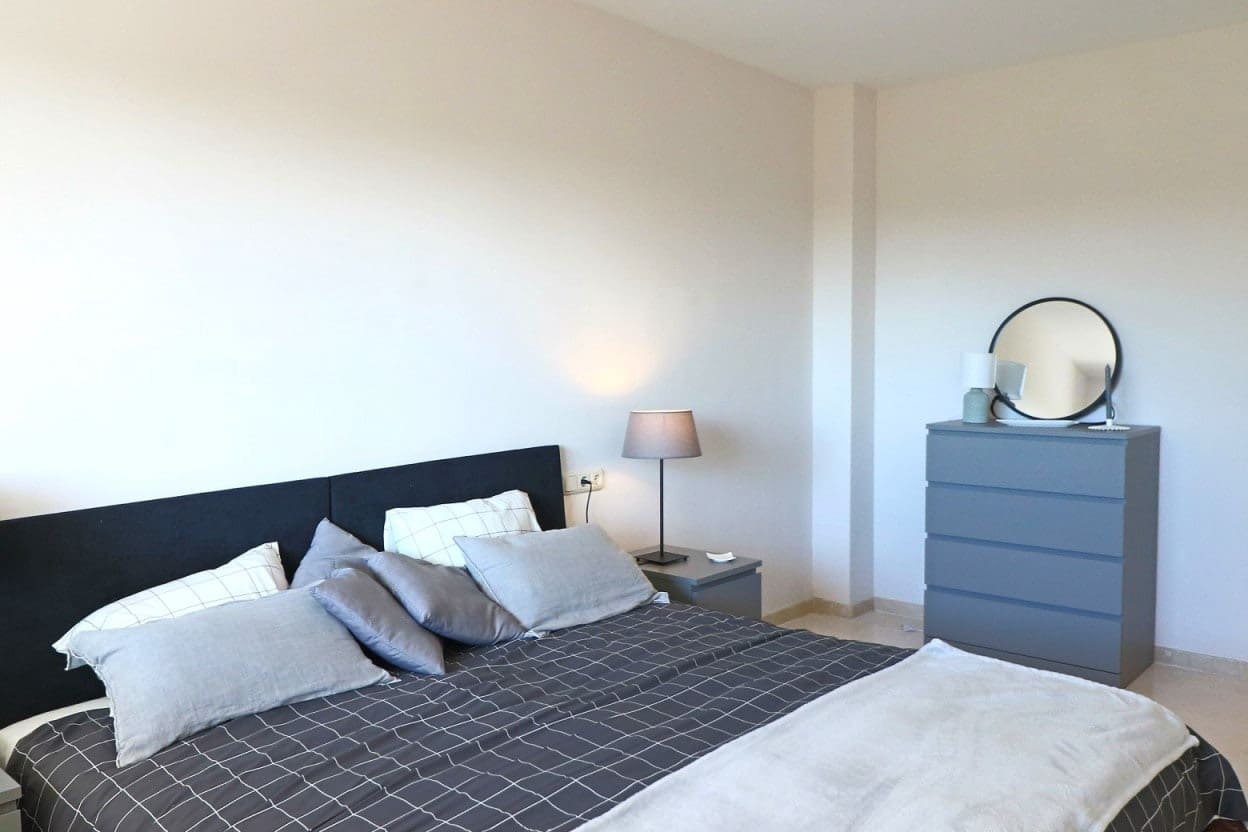 2 soveværelse Lejlighed til salg i Marbella med swimmingpool garage - € 315.000 (Ref: 10066618)
