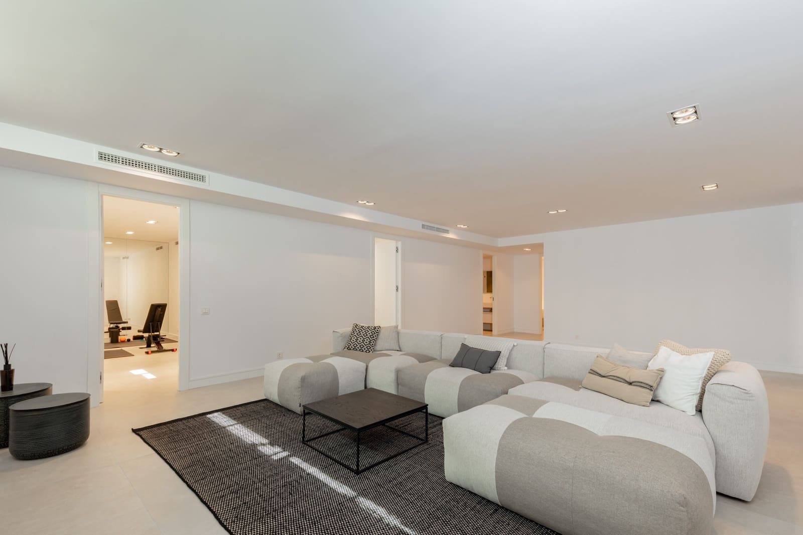 5 quarto Moradia para venda em Marbella com piscina garagem - 2 595 000 € (Ref: 10066619)