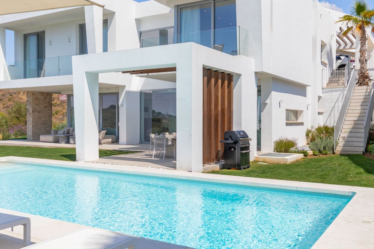 5 soveværelse Villa til salg i Marbella med swimmingpool garage - € 2.595.000 (Ref: 10066619)