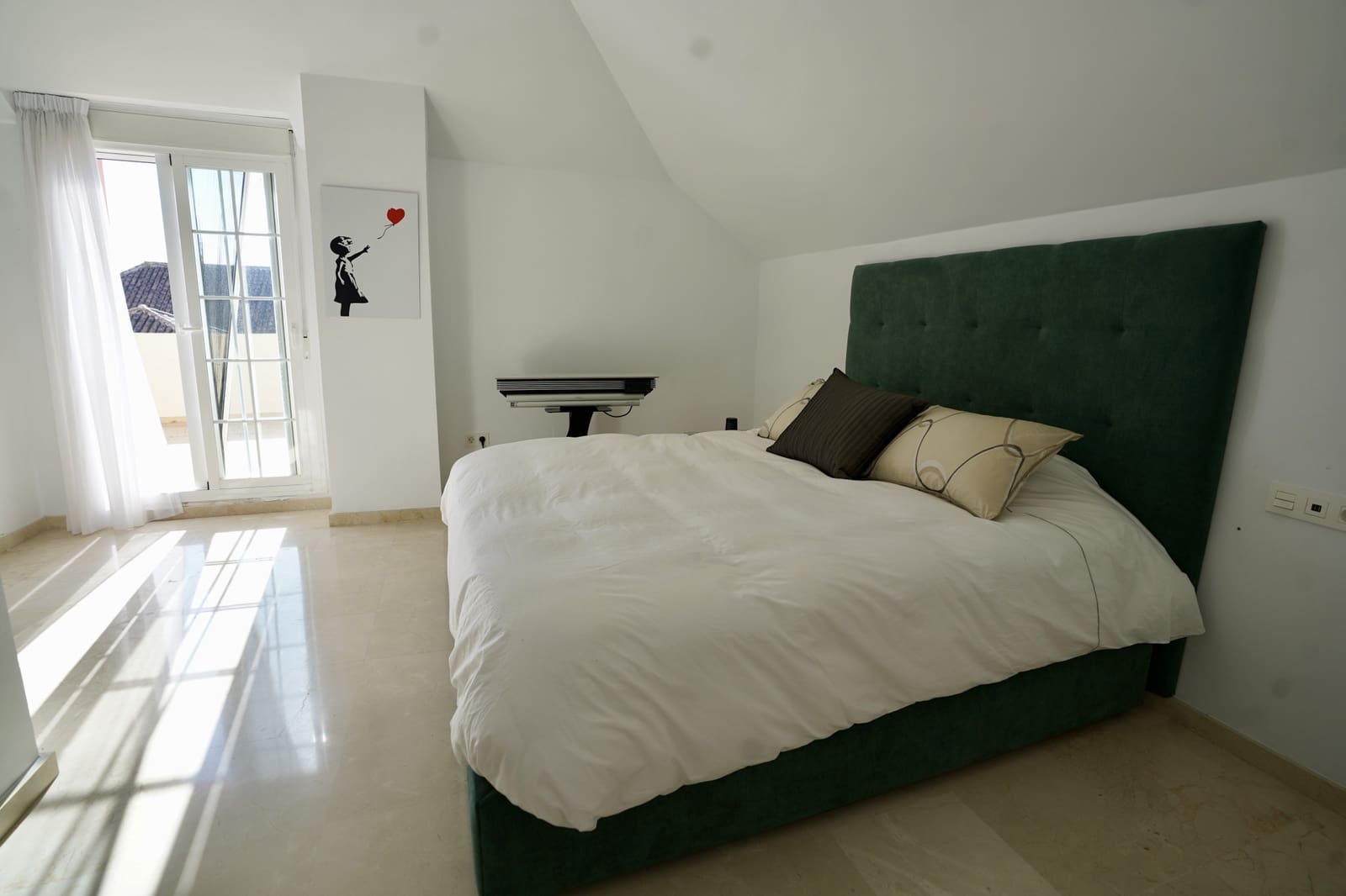 3 Zimmer Penthouse zu verkaufen in Marbella mit Pool - 875.000 € (Ref: 10066624)