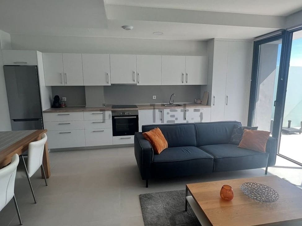 2 slaapkamer Appartement te koop in Torremolinos - € 450.000 (Ref: 10066629)