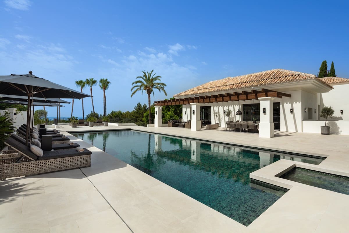 8 makuuhuone Huvila myytävänä paikassa Marbella mukana uima-altaan 
autotalli - 19 500 000 € (Ref: 10066630)