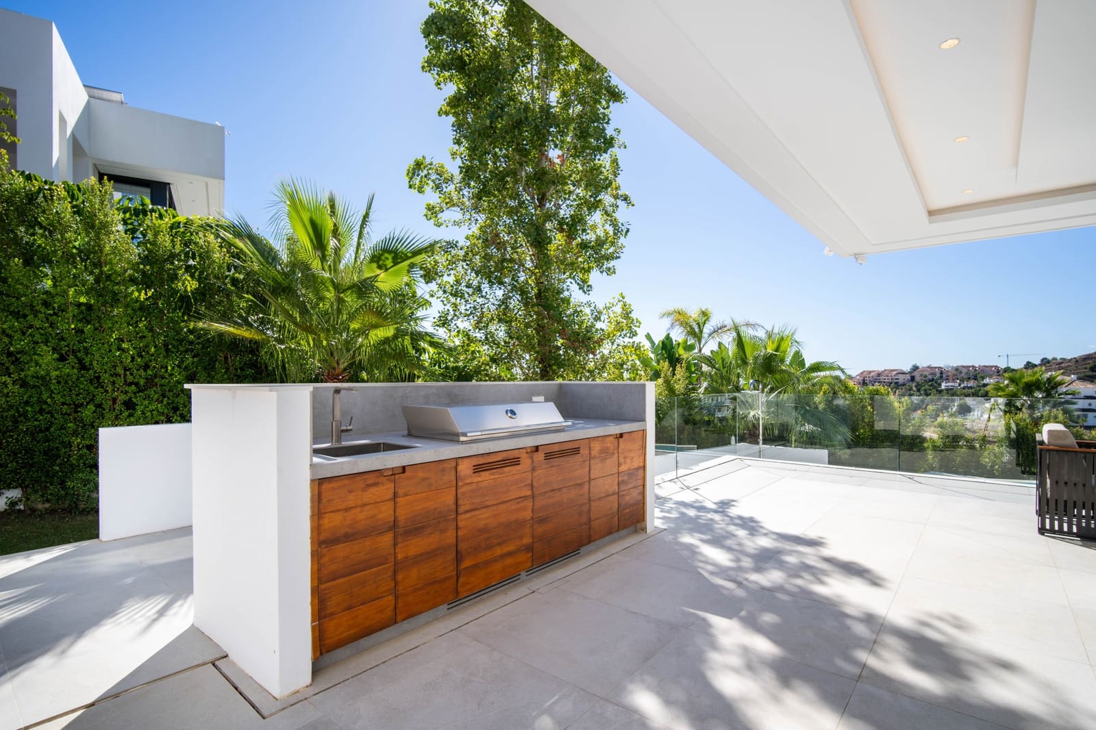 Chalet de 4 habitaciones en Marbella en venta con piscina garaje - 3.250.000 € (Ref: 10066634)