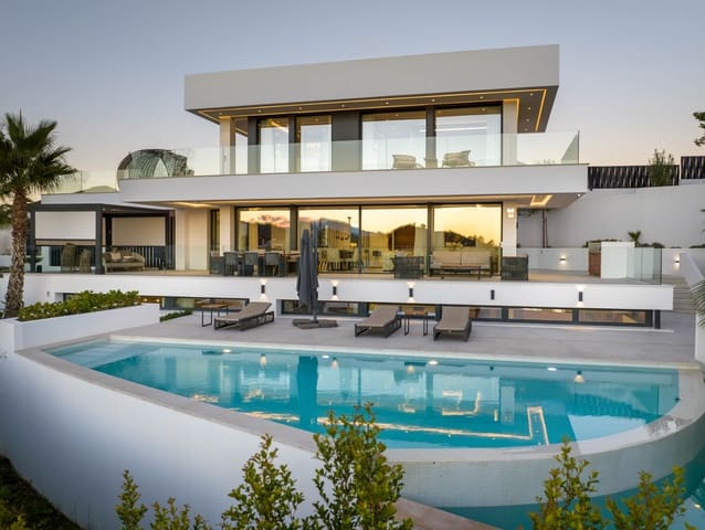 Chalet de 4 habitaciones en Marbella en venta con piscina garaje - 3.250.000 € (Ref: 10066634)