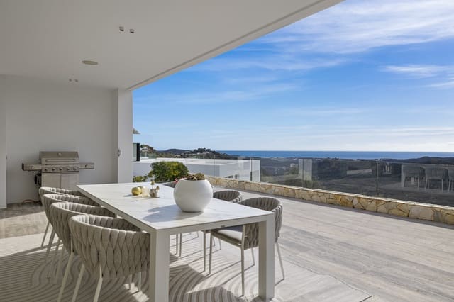 Chalet de 7 habitaciones en Benahavís en venta con piscina garaje - 4.900.000 € (Ref: 10066637)