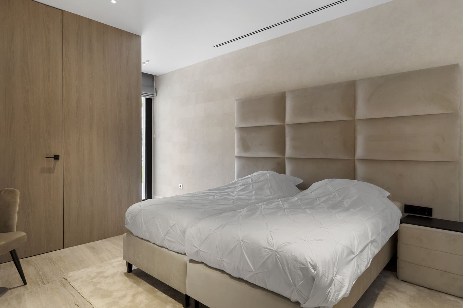 Chalet de 7 habitaciones en Benahavís en venta con piscina garaje - 4.900.000 € (Ref: 10066637)