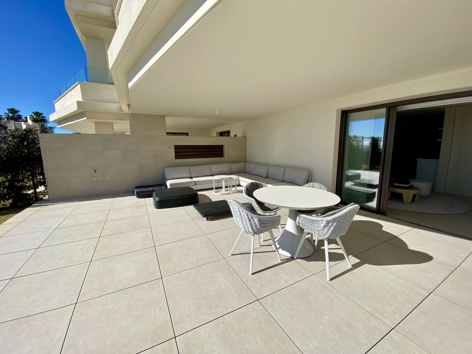 3 soveværelse Lejlighed til salg i Marbella med swimmingpool garage - € 1.850.000 (Ref: 10066640)