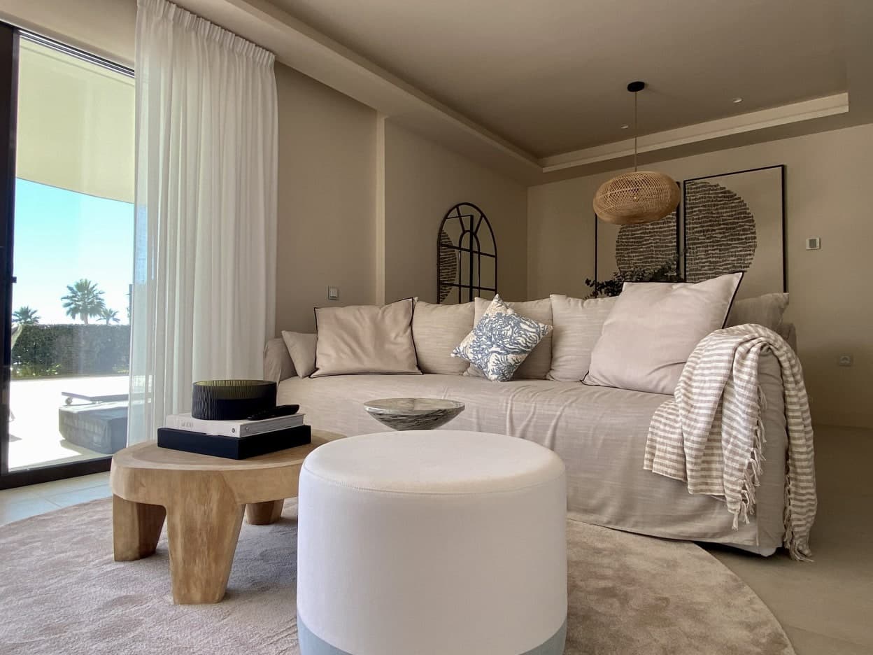 3 bedroom Apartment for sale in Marbella with pool garage - € 1,850,000 (Ref: 10066640)