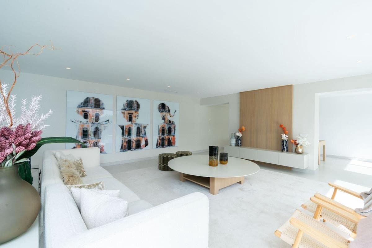 5 quarto Moradia para venda em Marbella com piscina garagem - 1 995 000 € (Ref: 10066647)