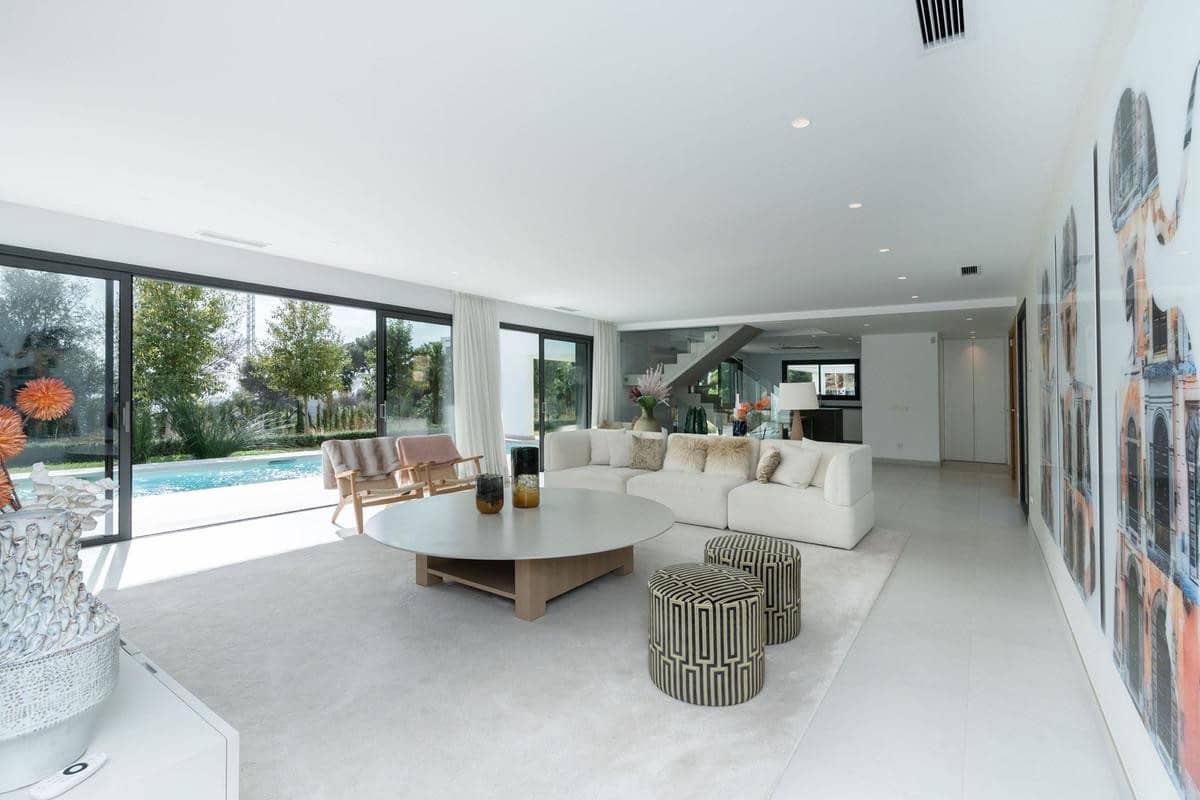 5 quarto Moradia para venda em Marbella com piscina garagem - 1 995 000 € (Ref: 10066647)