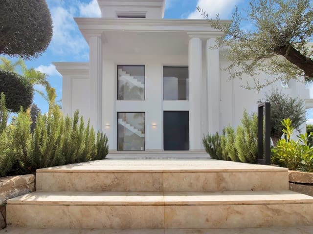 6 sypialnia Willa na sprzedaż w Golden Mile, Marbella z basenem garażem - 6 400 000 € (Ref: 10066652)