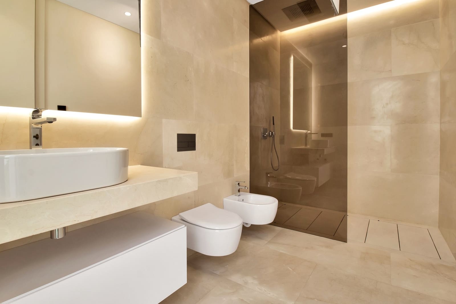 6 sypialnia Willa na sprzedaż w Golden Mile z basenem garażem - 6 400 000 € (Ref: 10066652)