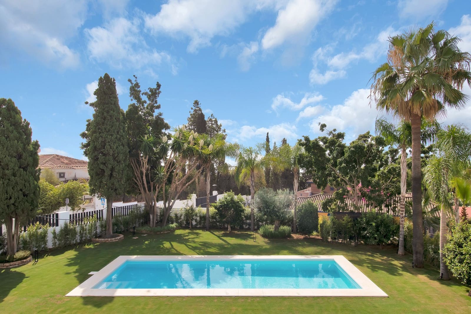 6 Zimmer Villa zu verkaufen in Marbella mit Pool Garage - 6.400.000 € (Ref: 10066653)