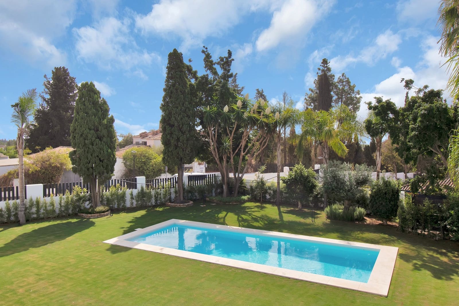 6 Zimmer Villa zu verkaufen in Marbella mit Pool Garage - 6.400.000 € (Ref: 10066653)