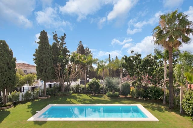 6 Zimmer Villa zu verkaufen in Marbella mit Pool Garage - 6.400.000 € (Ref: 10066653)