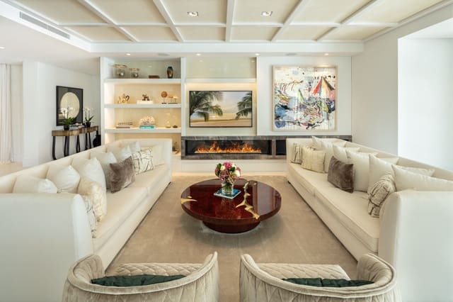Chalet de 6 habitaciones en Marbella en venta con piscina garaje - 8.750.000 € (Ref: 10066659)