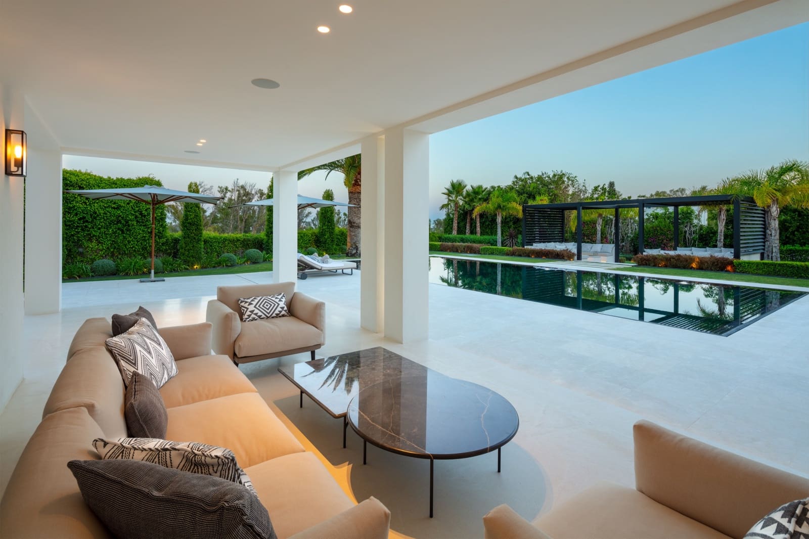 Chalet de 6 habitaciones en Marbella en venta con piscina garaje - 8.750.000 € (Ref: 10066659)