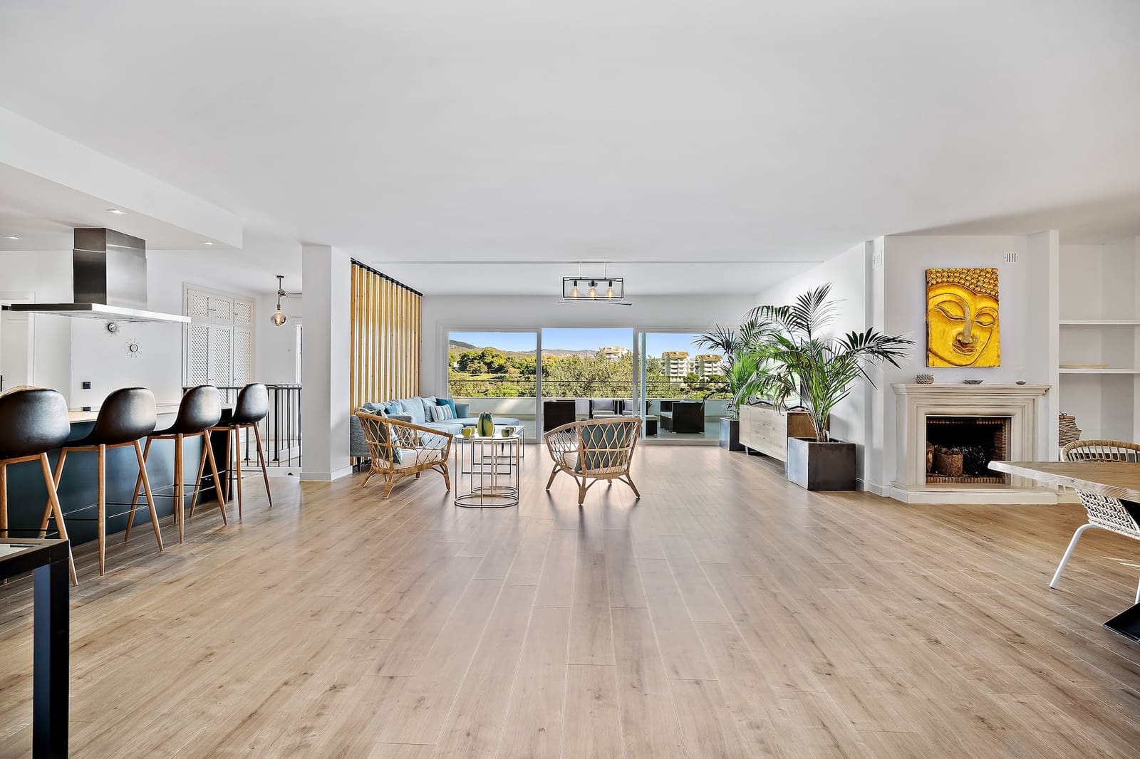 4 Zimmer Villa zu verkaufen in Marbella mit Pool - 1.950.000 € (Ref: 10066660)