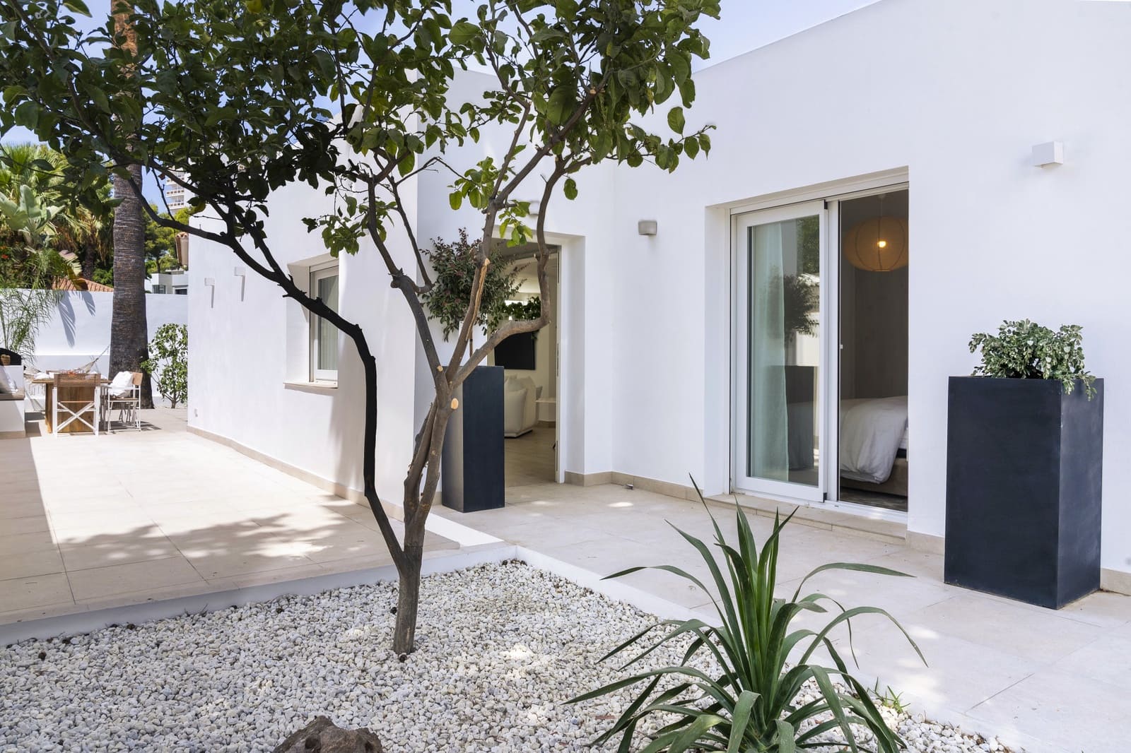 Chalet de 4 habitaciones en Marbella en venta con piscina - 1.395.000 € (Ref: 10066669)
