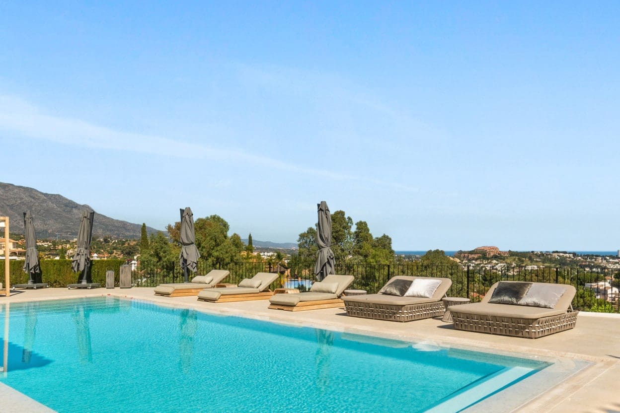 7 Zimmer Villa zu verkaufen in Benahavis mit Pool Garage - 8.350.000 € (Ref: 10066670)