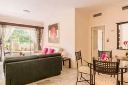 3 soveværelse Lejlighed til salg i Marbella med swimmingpool garage - € 515.000 (Ref: 10066671)