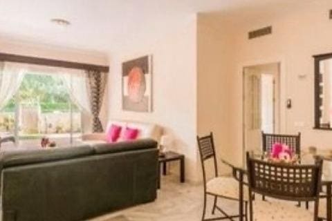 3 bedroom Apartment for sale in Marbella with pool garage - € 515,000 (Ref: 10066673)