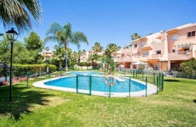 3 bedroom Apartment for sale in Marbella with pool garage - € 515,000 (Ref: 10066673)
