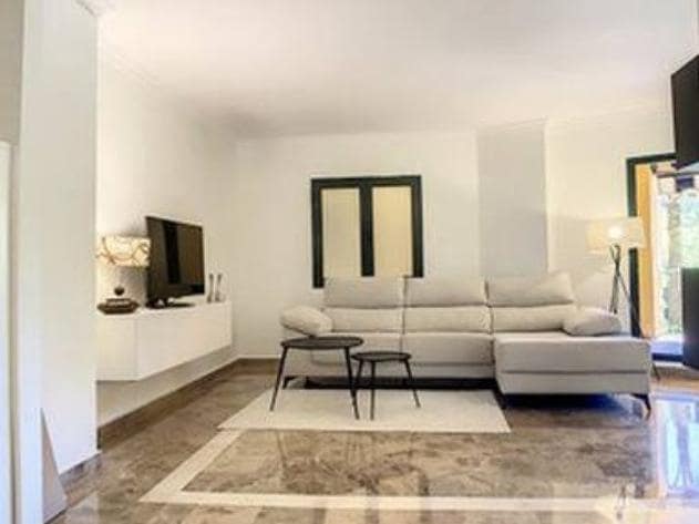 4 slaapkamer Appartement te koop in San Pedro de Alcantara met zwembad - € 717.000 (Ref: 10066675)