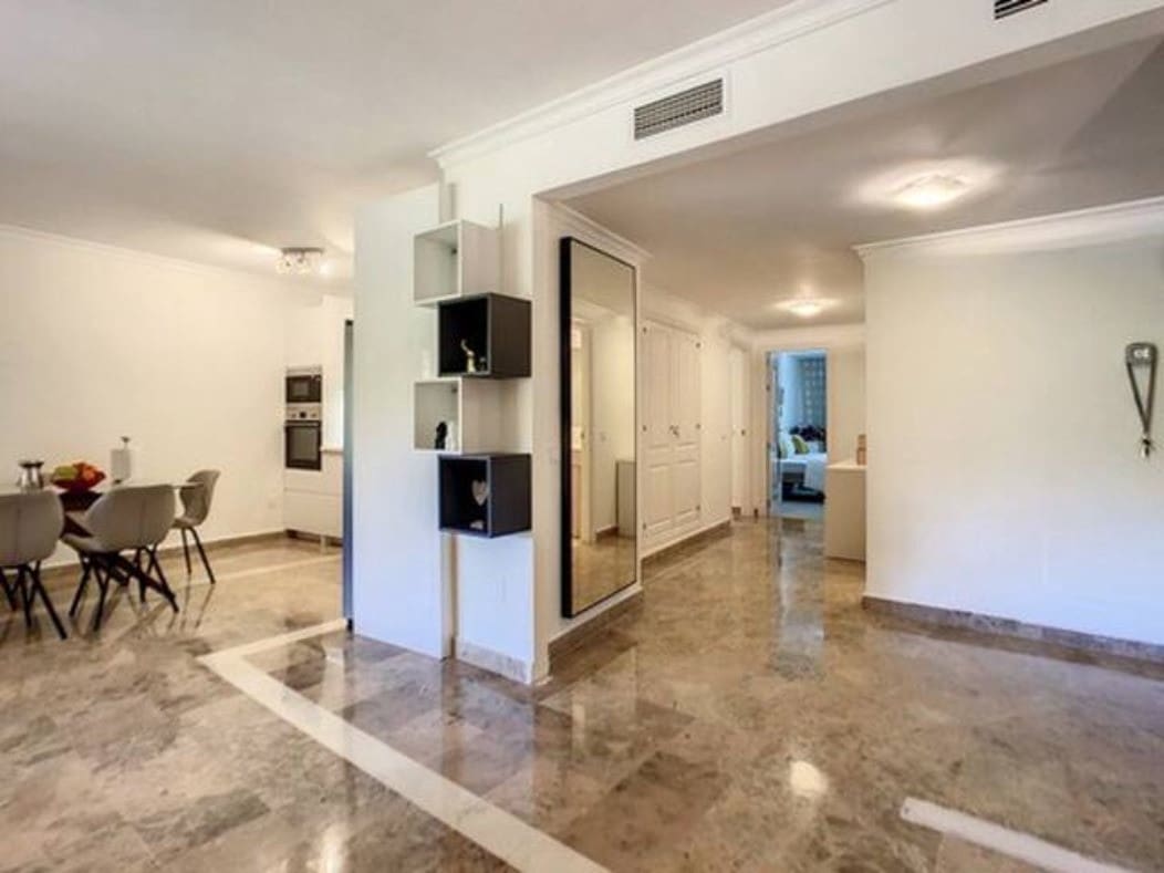 4 slaapkamer Appartement te koop in San Pedro de Alcantara met zwembad - € 717.000 (Ref: 10066675)