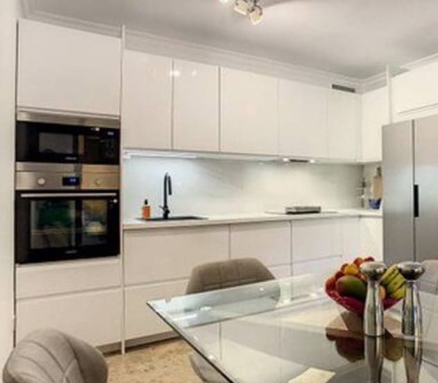Apartamento de 4 habitaciones en San Pedro de Alcantara en venta con piscina - 717.000 € (Ref: 10066675)