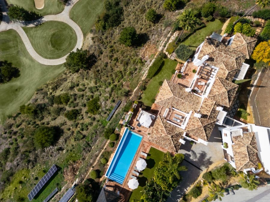 7 soverom Villa til salgs i Benahavis med svømmebasseng garasje - € 3 995 000 (Ref: 10066676)