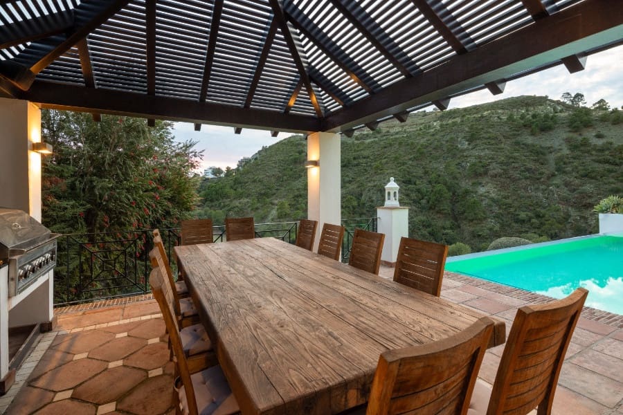 7 soverom Villa til salgs i Benahavis med svømmebasseng garasje - € 3 995 000 (Ref: 10066676)