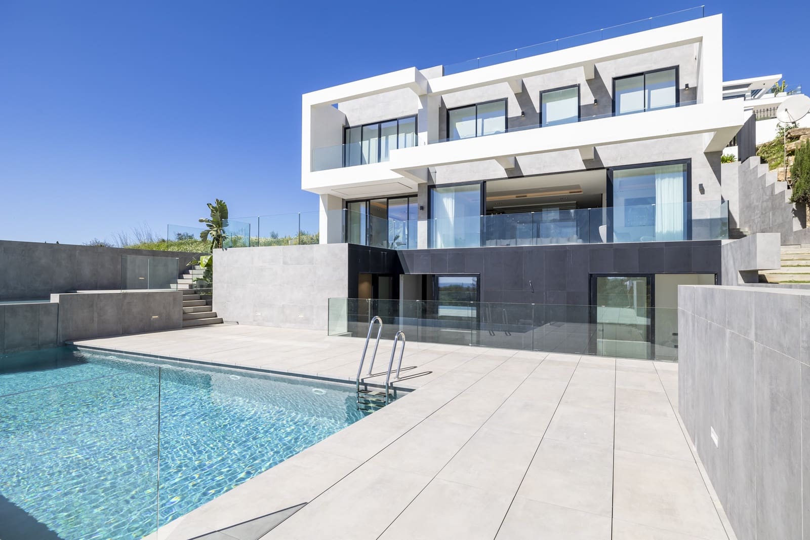Chalet de 5 habitaciones en Benahavís en venta con piscina garaje - 4.300.000 € (Ref: 10066678)