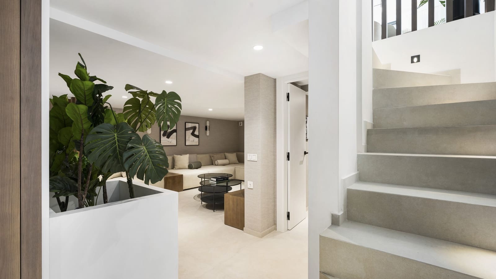 5 soveværelse Villa til salg i Golden Mile med swimmingpool garage - € 2.495.000 (Ref: 10066683)