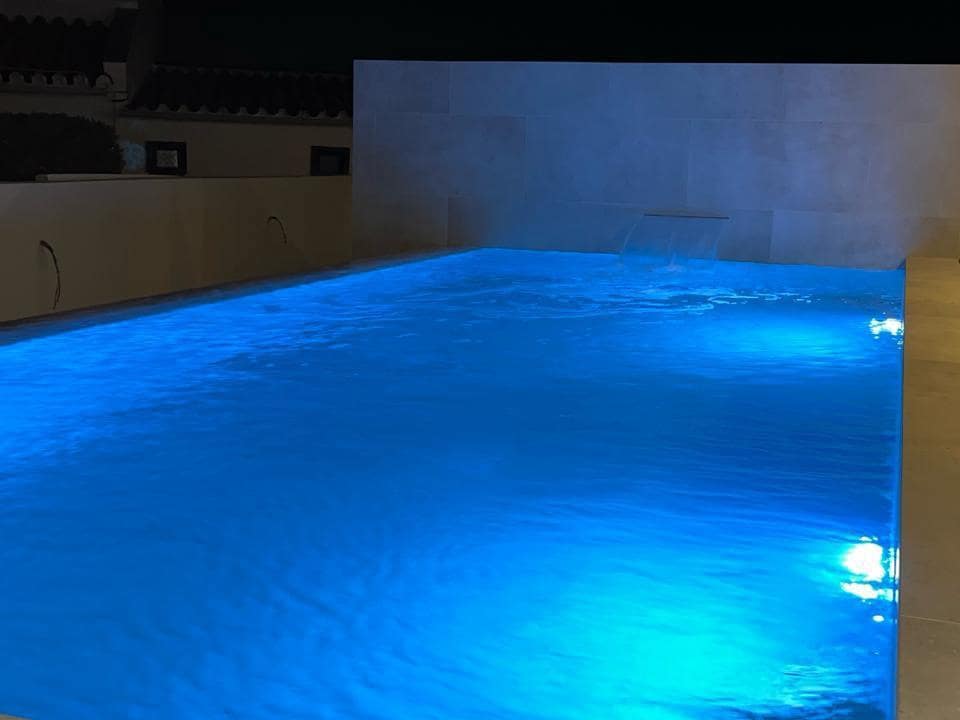 3 bedroom Villa for sale in Cadiz city with pool - € 1,490,000 (Ref: 10066685)