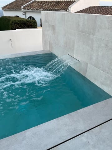 3 bedroom Villa for sale in Cádiz city with pool - € 1,490,000 (Ref: 10066685)