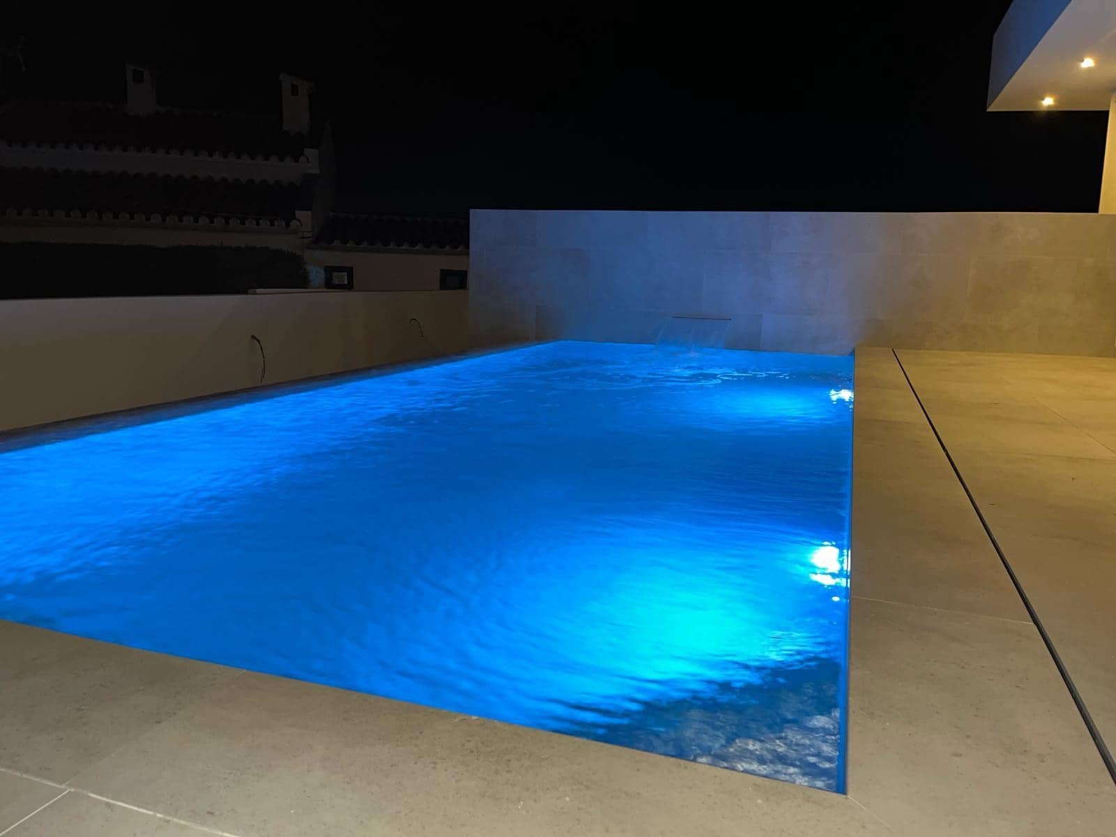 3 bedroom Villa for sale in Cadiz city with pool - € 1,490,000 (Ref: 10066685)