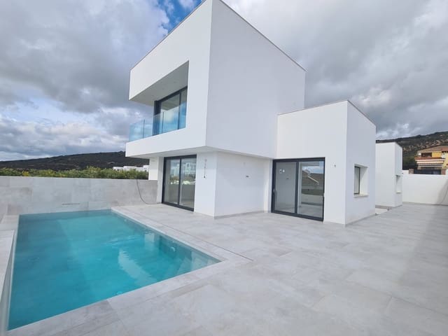 3 bedroom Villa for sale in Cádiz city with pool - € 1,490,000 (Ref: 10066685)