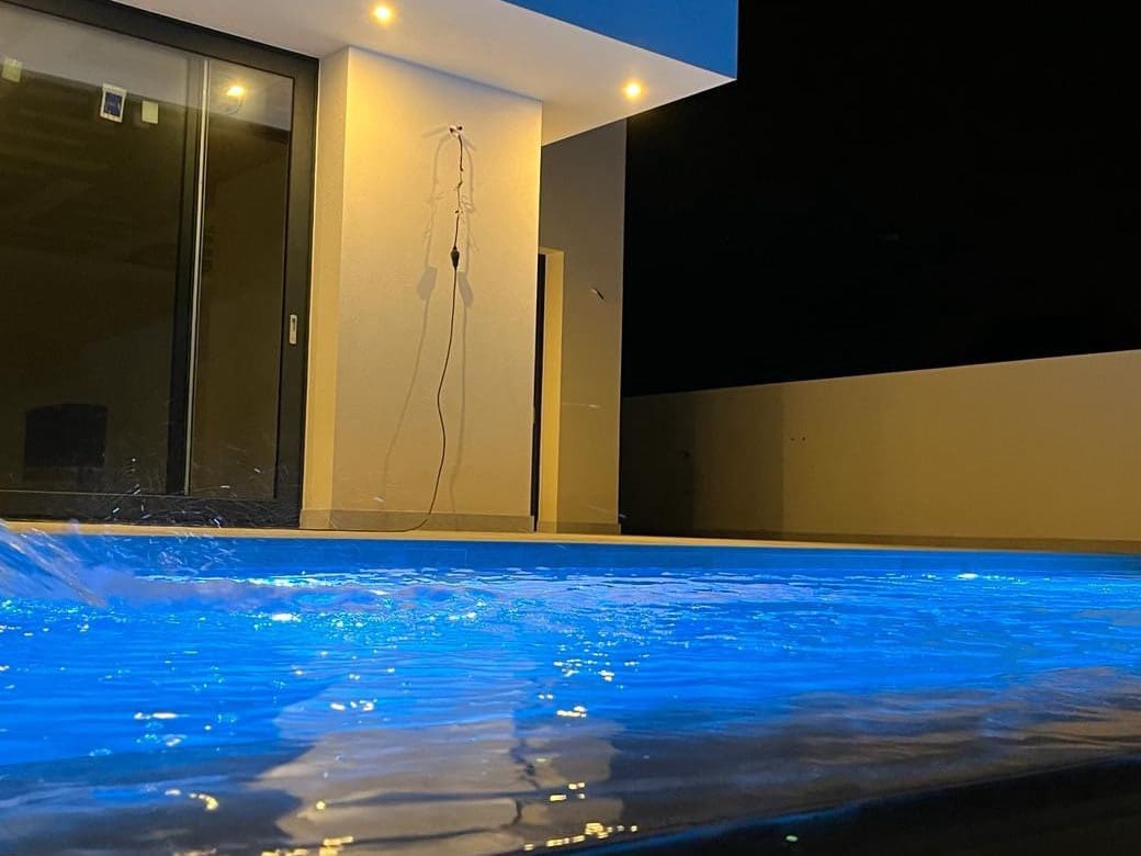 Chalet de 3 habitaciones en Cádiz ciudad en venta con piscina - 1.490.000 € (Ref: 10066685)