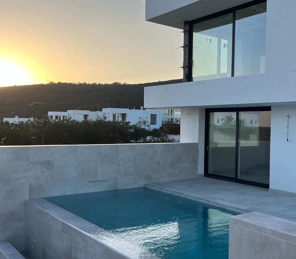 Chalet de 3 habitaciones en Cádiz ciudad en venta con piscina - 1.490.000 € (Ref: 10066685)