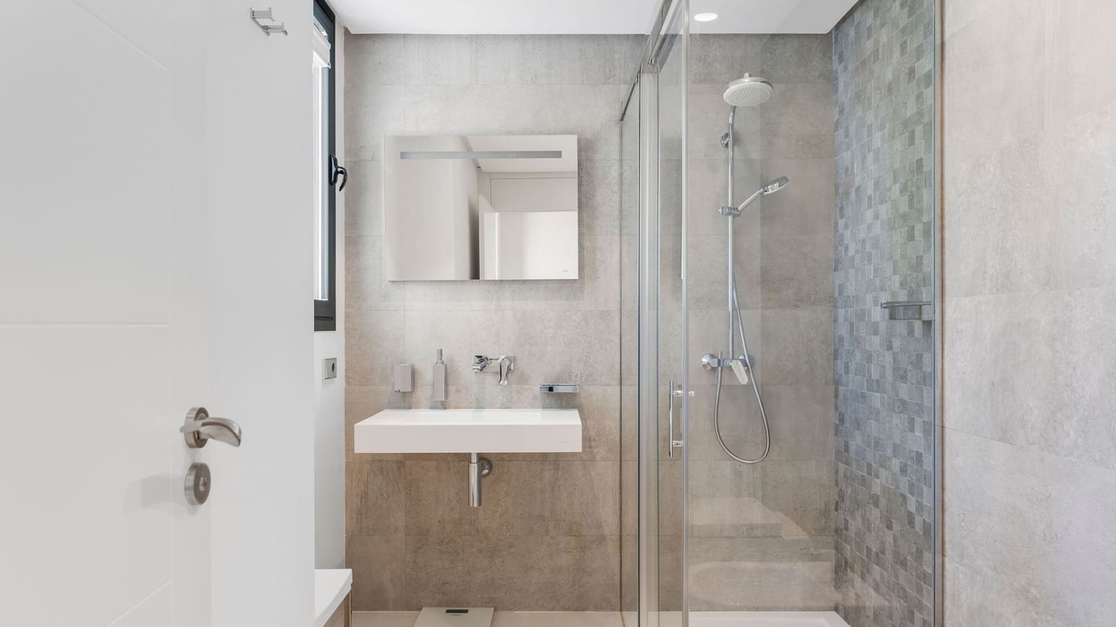 4 sypialnia Willa na sprzedaż w Marbella z basenem garażem - 2 998 000 € (Ref: 10066691)