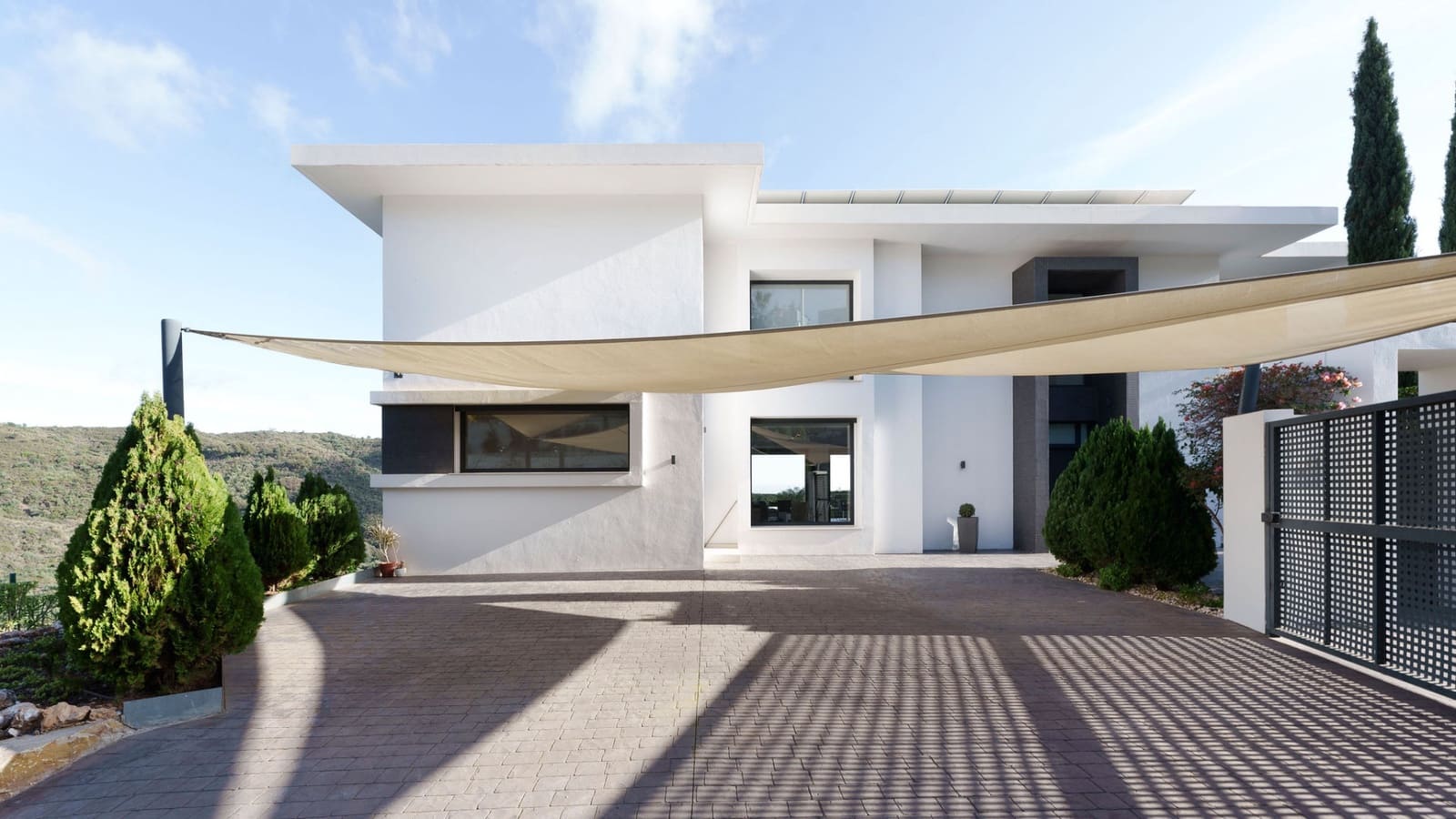 4 sypialnia Willa na sprzedaż w Marbella z basenem garażem - 2 998 000 € (Ref: 10066691)