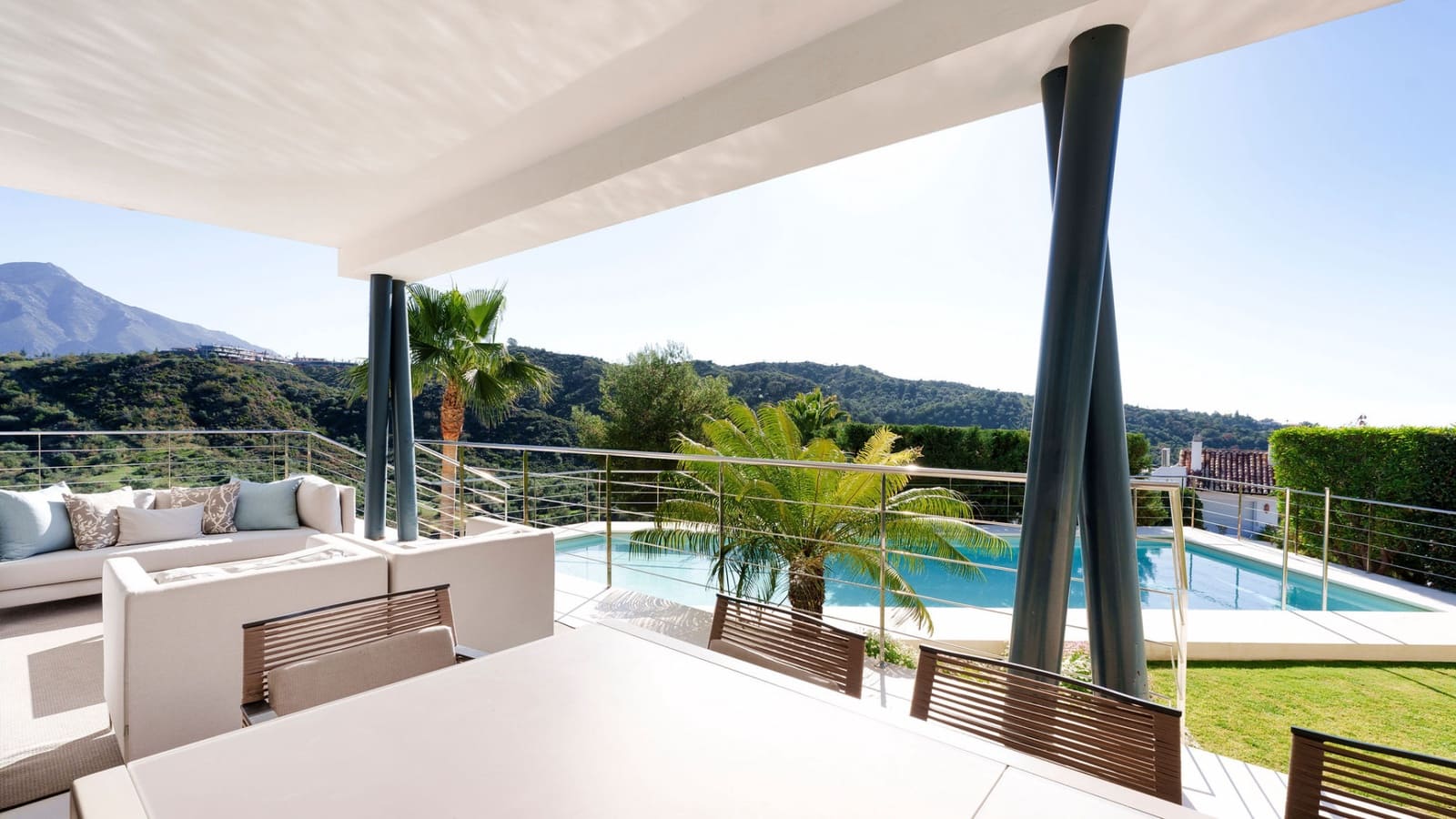 4 sypialnia Willa na sprzedaż w Marbella z basenem garażem - 2 998 000 € (Ref: 10066691)