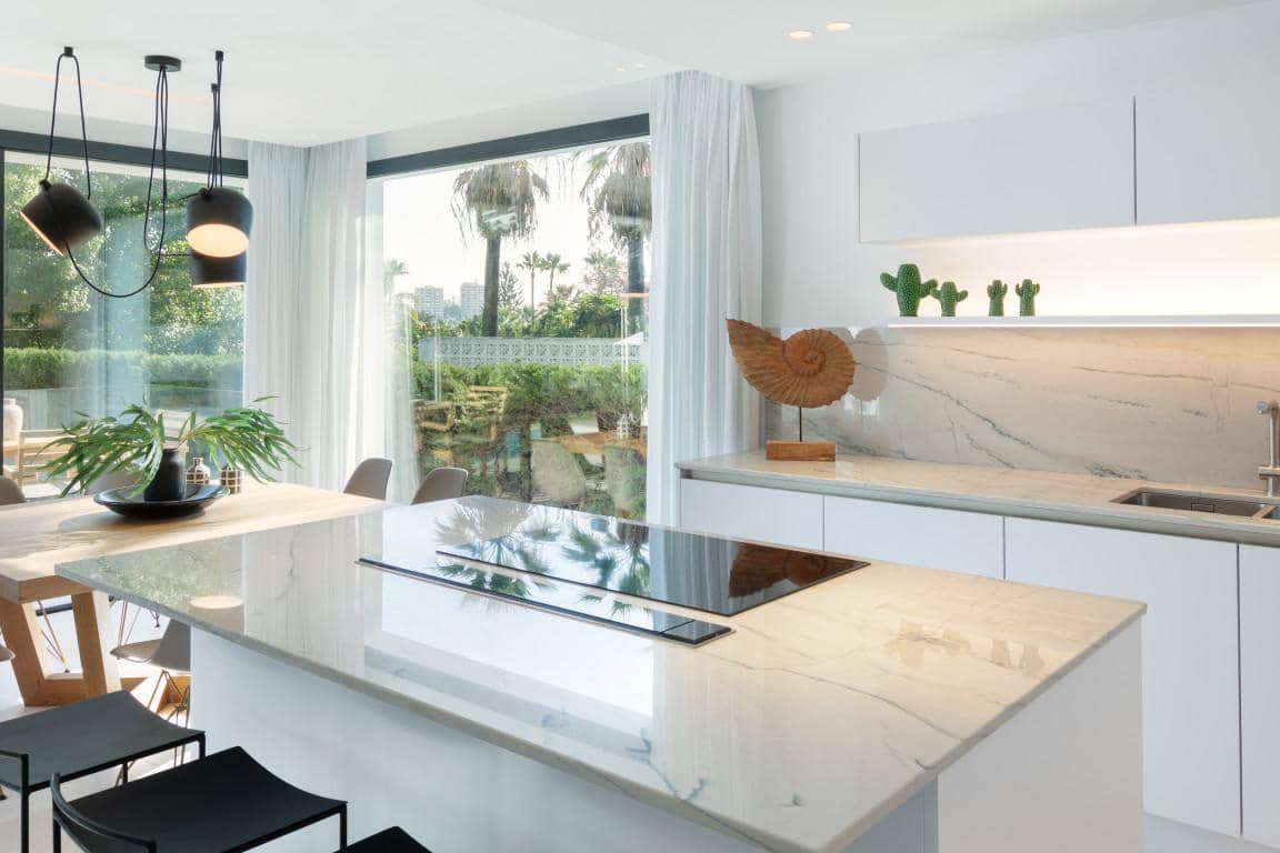 5 soveværelse Villa til salg i Marbella med swimmingpool garage - € 3.195.000 (Ref: 10066693)