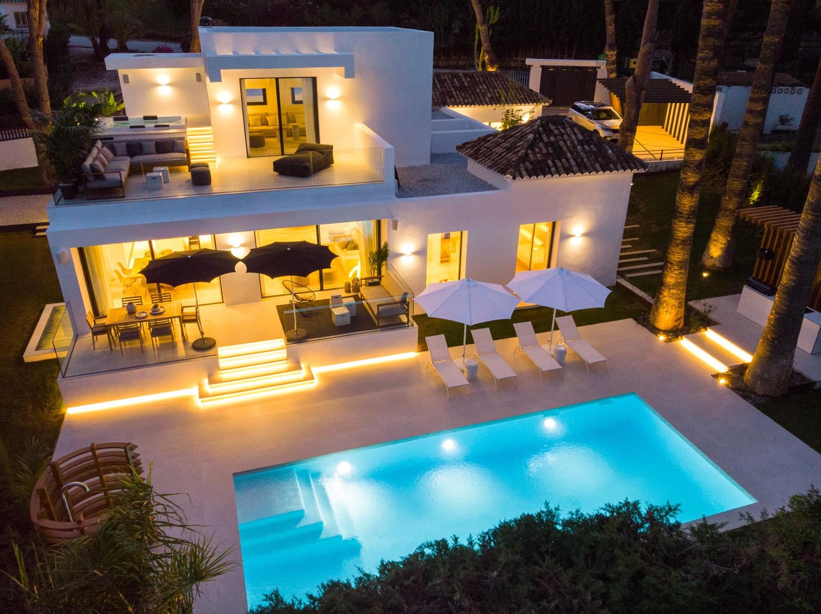 5 soveværelse Villa til salg i Marbella med swimmingpool garage - € 3.195.000 (Ref: 10066693)